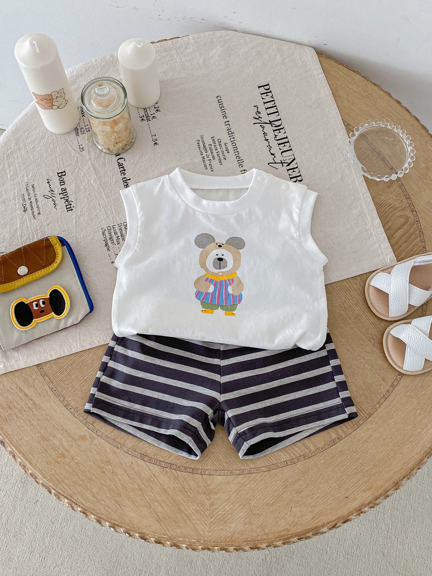 Cartoon Print Short Sleeve ampShorts Set, Lightweight Summer T-Shirt for Kids, Unisex Children's Clothing