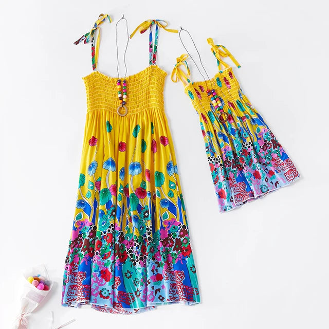 Summer Family Dress Mother and Daughter Matching Outfits Bohemian Beach Floral Sundress Dresses For Mom Girl Family Look Sets