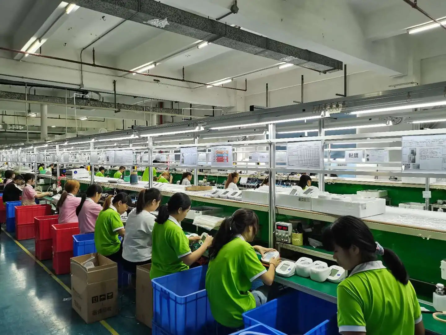 Ropa de moda para bebé niña al por mayor, colección otoño 2025, vestido de cuadros para bebé, bonitos vestidos de cumpleaños para bebé