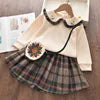 Herbst Baby Kleidung Sets Mädchen Langarm Pullover Peter-Pan-Kragen + karierter Rock 2-teiliges Kleid Set Herbst Kleinkind Kleidung Mädchen