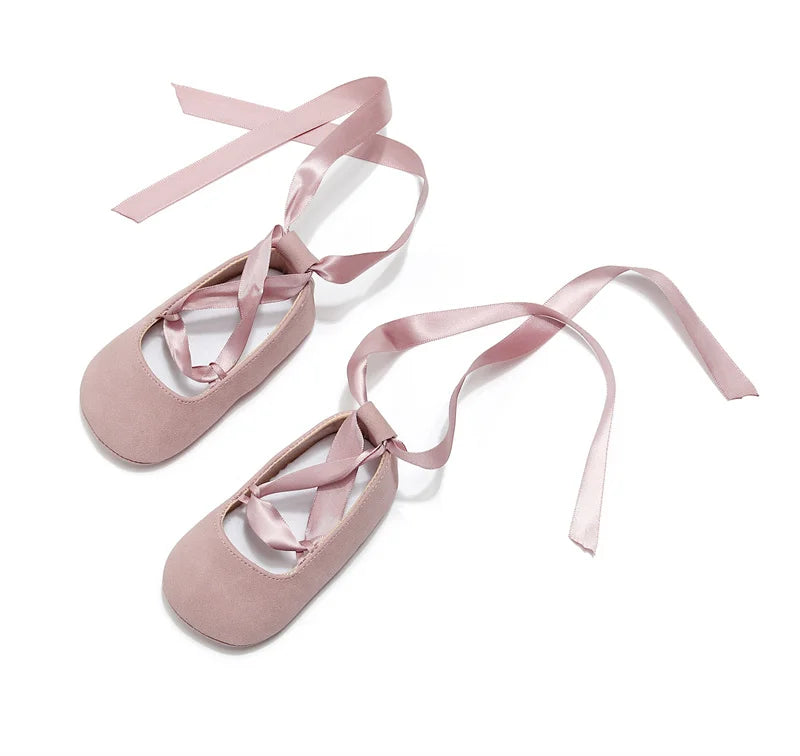 Fashion Newborn Baby Girl Shoes First Walkers Moccasins Cross Ribbon Princess Dance Soft Sole Infant Toddler Shoes Footwear