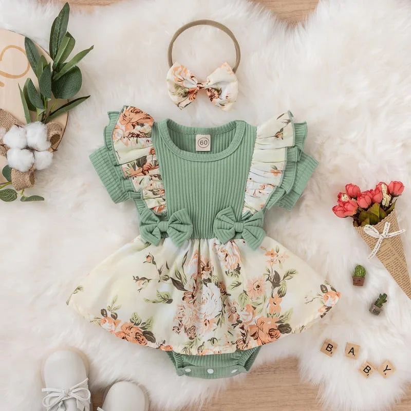 Conjunto de vestido y pelele de algodón orgánico con estampado floral casual de verano para bebés y niñas con manga corta.
