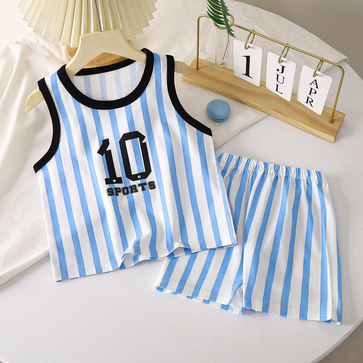 Ready Stock Boy's Summer Sleepwear Breathable Plaid T-Shirts Baby Clothing Sets with Factory Price