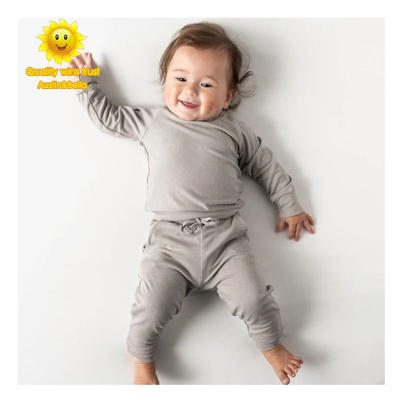 RTS Bambus-Babykleidungssets Boutique Kleinkind Langarmhose Zweiteiler 95% Bambus 5% Spandex Schlafanzugsets 6975