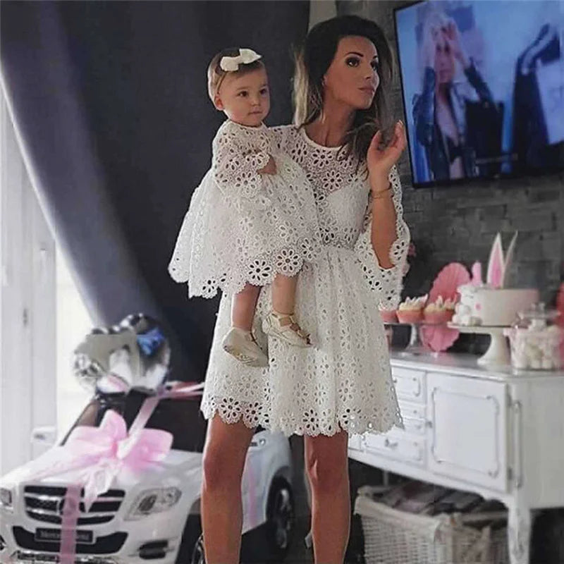 Mom and Daughter Dress Spring Fashion Mother Daughter Dresses Family Matching Cotton Outfits Girls Baby Clothing 1-9 Years Old
