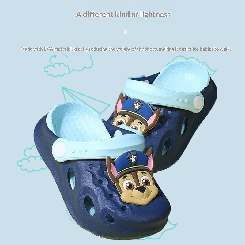 Zuecos de Chase de La Patrulla Canina | Adorable perro 3D + decoración de naturaleza | Correa ajustable | Pantuflas transpirables de EVA para niños pequeños