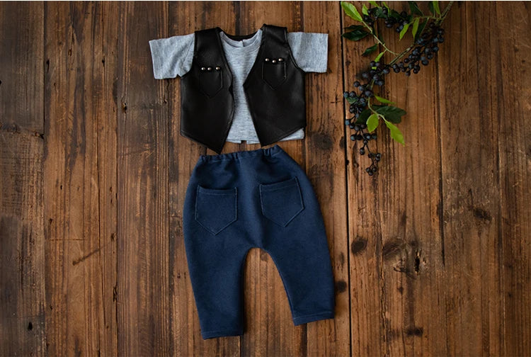 Newborn Photography Clothes for Baby Boy Cool Leather Jacket Clothing Musician Guirar Set Props for Studio Photoshoot Props