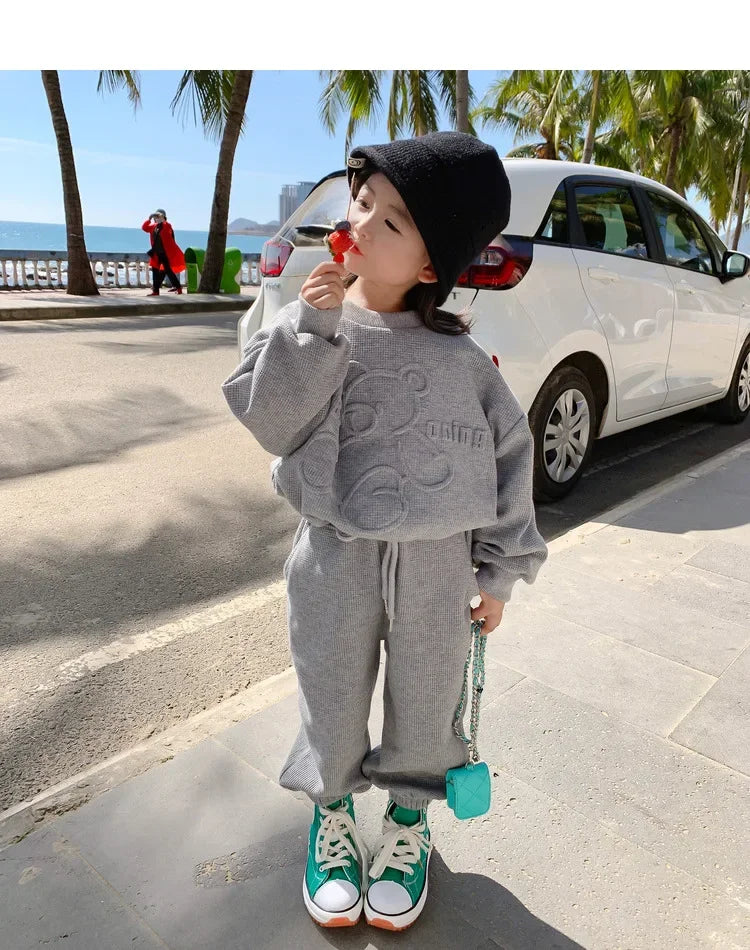 Children's Clothing Sets Letter Print Sweatshirt + Tank Top + Pants 3pcs Baby Girl Clothes for 2 To 7 Years Baby Girl Outfit Set