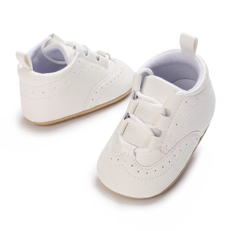 Classic Newborn Baby Shoes White Casual Shoes Boys Girls Shoes Fashion Sneakers Soft Sole Non-Slip Toddler Shoes First Walkers