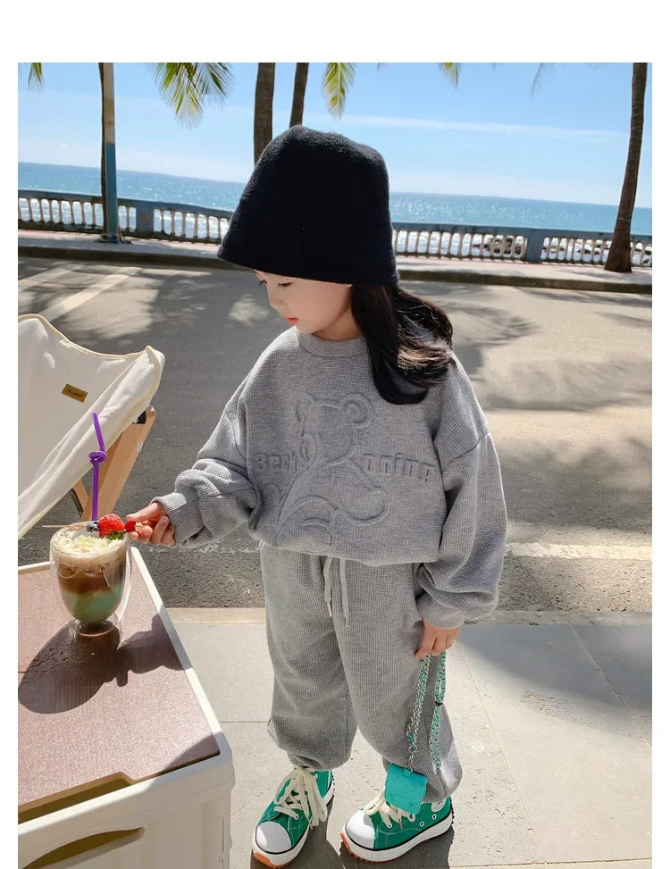 Children's Clothing Sets Letter Print Sweatshirt + Tank Top + Pants 3pcs Baby Girl Clothes for 2 To 7 Years Baby Girl Outfit Set