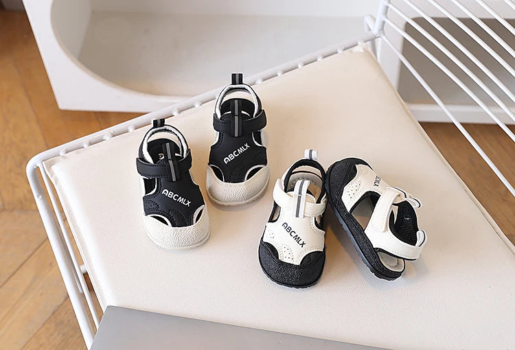 Baby Boys Girls Sandals 0-24 Months 2025 New Summer Non-slip Soft Sole Toddler Beach Shoes Toes Capped First Walkers Barefoot
