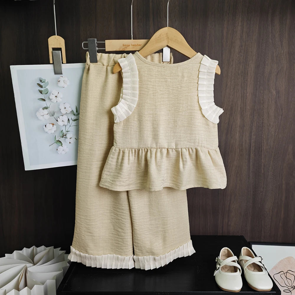 Bear Leader Koreanische Version Kinderkleidung Mädchen Blauer Imitations-Jeansanzug Sommer Neu Ärmelloses Oberteil + Weite Hose Zweiteiler Set