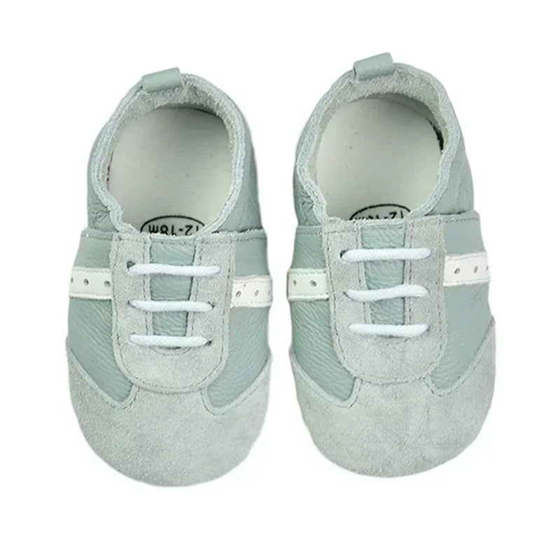 Zapatos de bebé de piel de vaca suave, botines para recién nacidos, niños y niñas, mocasines para bebés, pantuflas, primeros pasos, zapatillas deportivas