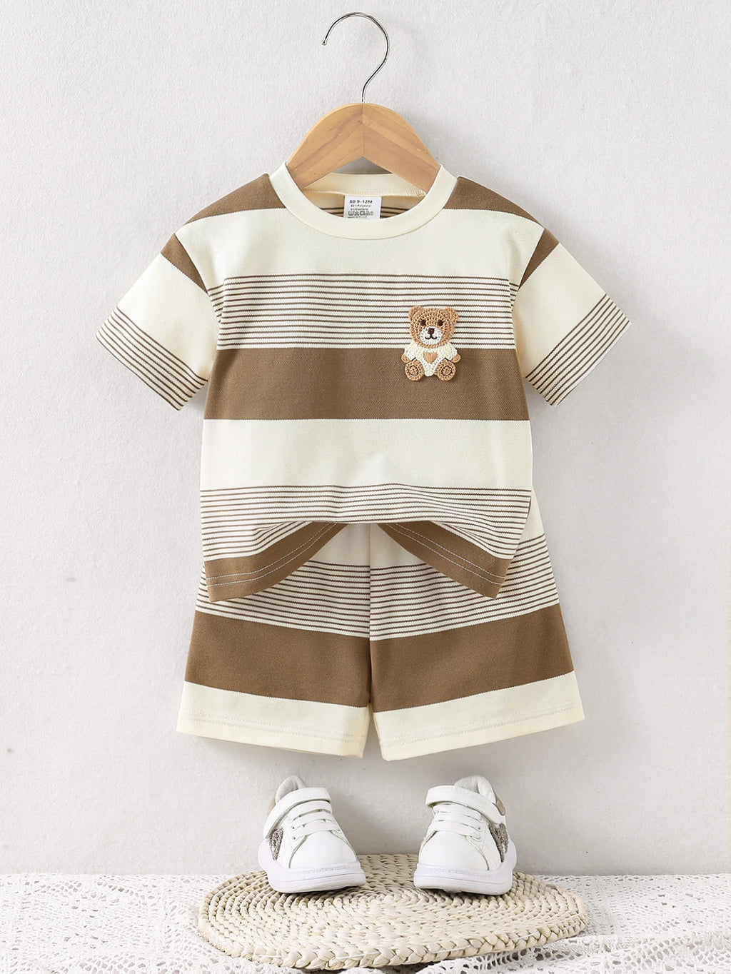 Conjunto de 2 piezas de camiseta de punto de cuello redondo transpirable y fresco para bebés de 2025 + pantalones cortos para niños y niñas, ropa para bebés y niños pequeños