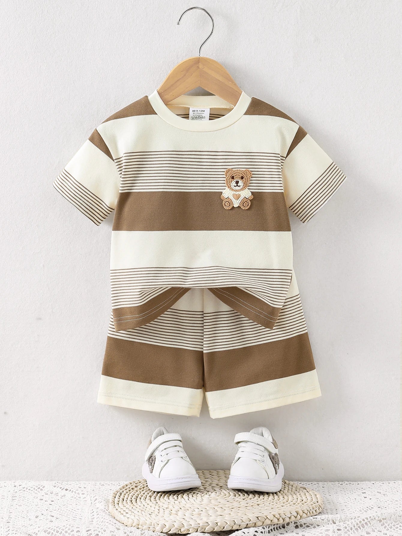 Conjunto de 2 piezas de camiseta de punto de cuello redondo transpirable y fresco para bebés de 2025 + pantalones cortos para niños y niñas, ropa para bebés y niños pequeños