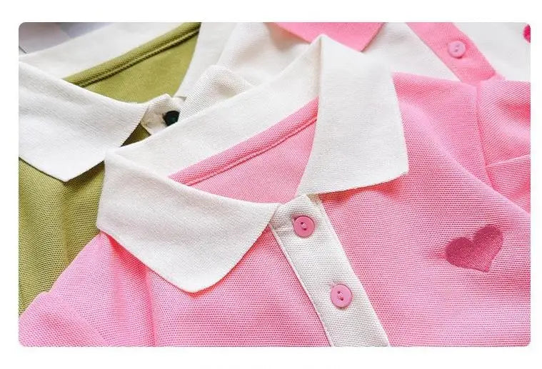 Vestido nuevo para niñas 2025, edición coreana de verano, a rayas con fresas y cuello de solapa, vestido casual para niñas de 1 a 10 años.