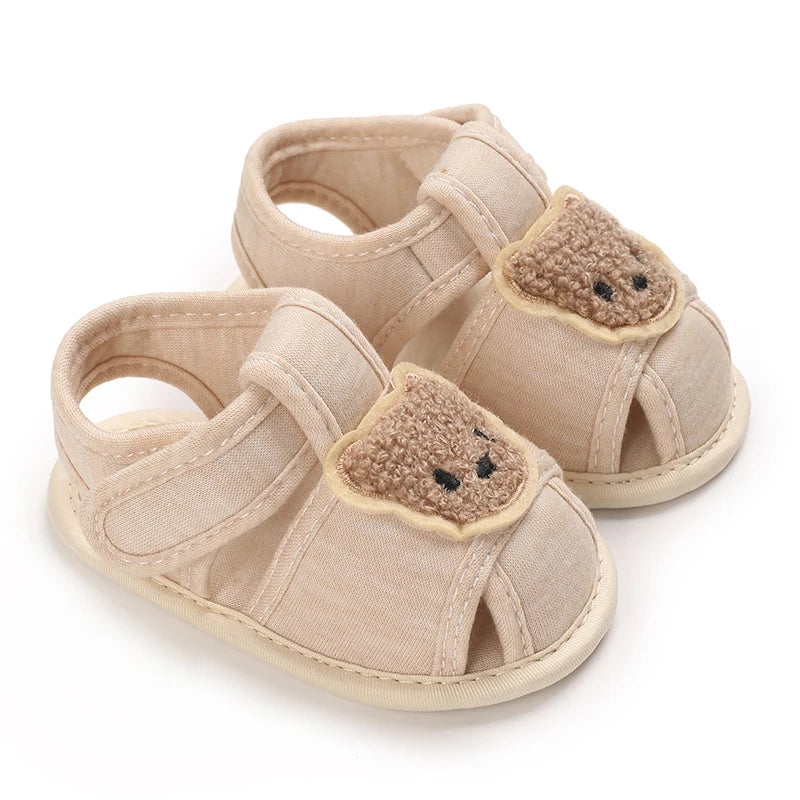 Summer sandals for baby boys and girls, breathable baby summer sandals, first walking shoes for newborns at 18 months old