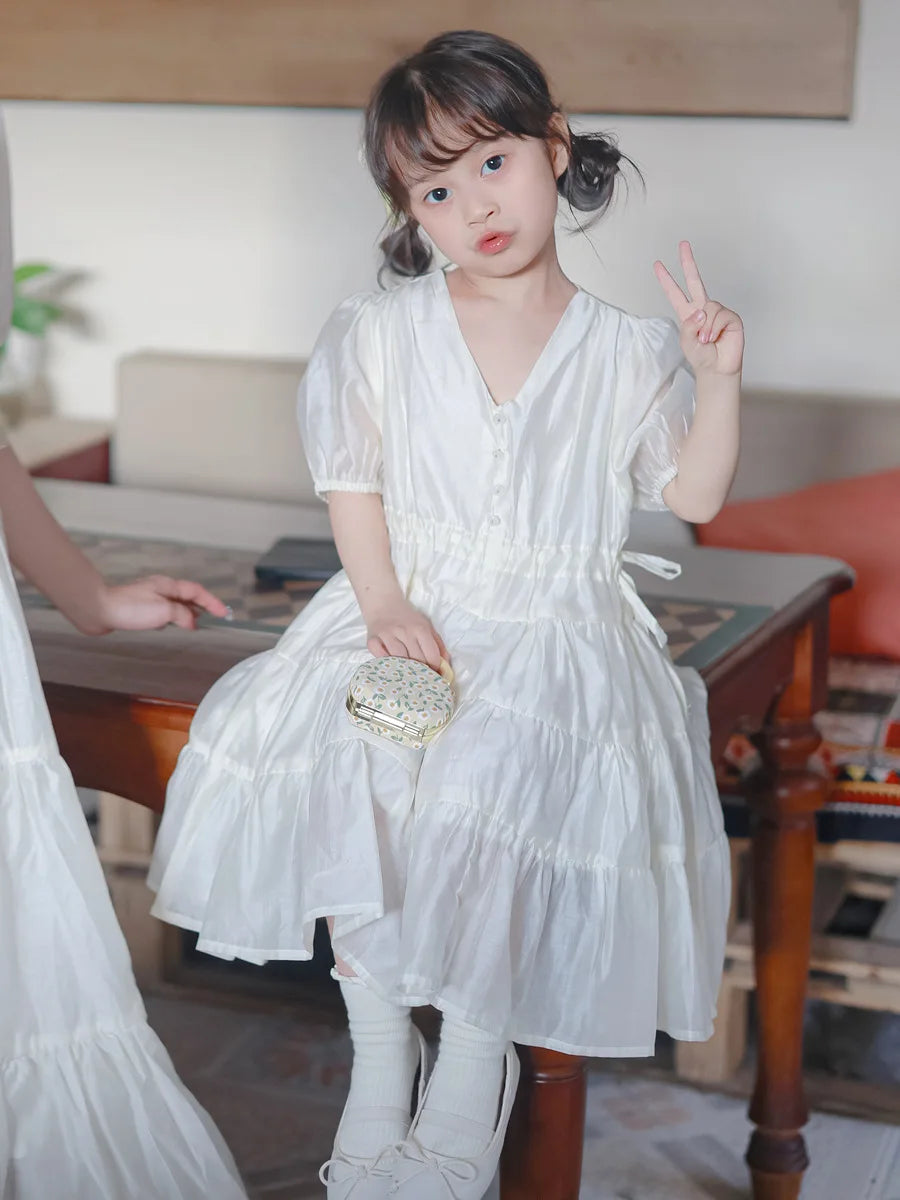 Mother and Daughter Elegant Dresses for Women Mom and Baby Girls Equal Dress White Green Color Mommy and Me Matching Clothing
