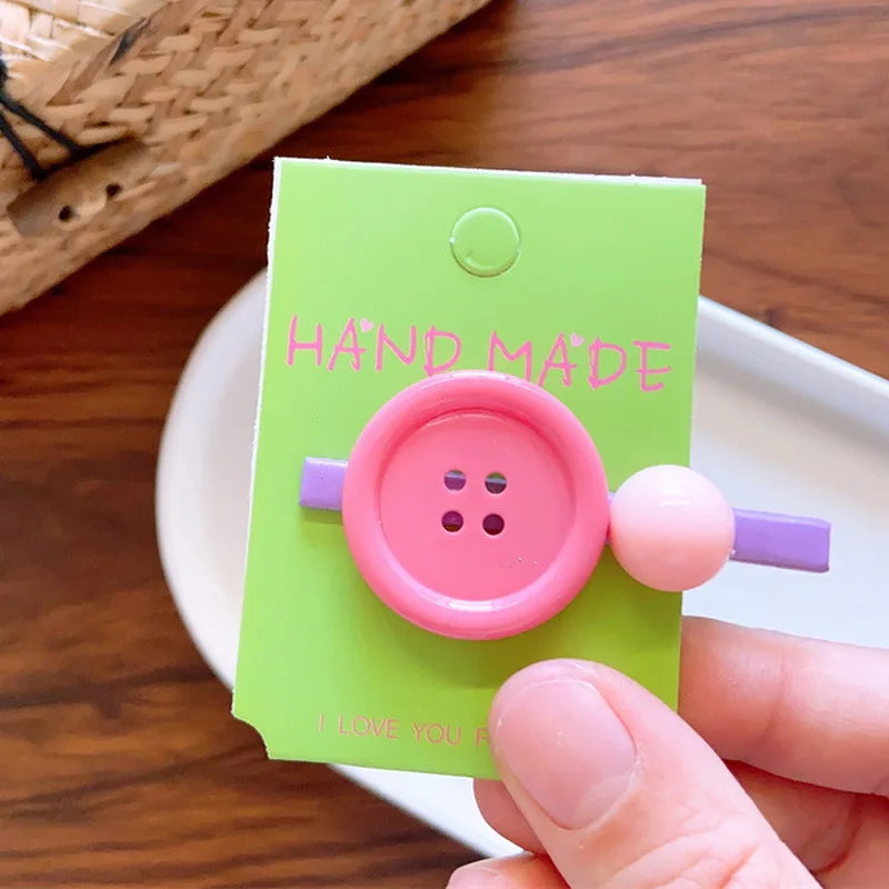 2023 Neues Baby Mädchen Süße Knopf-Haarnadel Pony-Spange Süßigkeitenfarbene Haarspangen Kinder-Haarspange Haarschmuck für Kinder