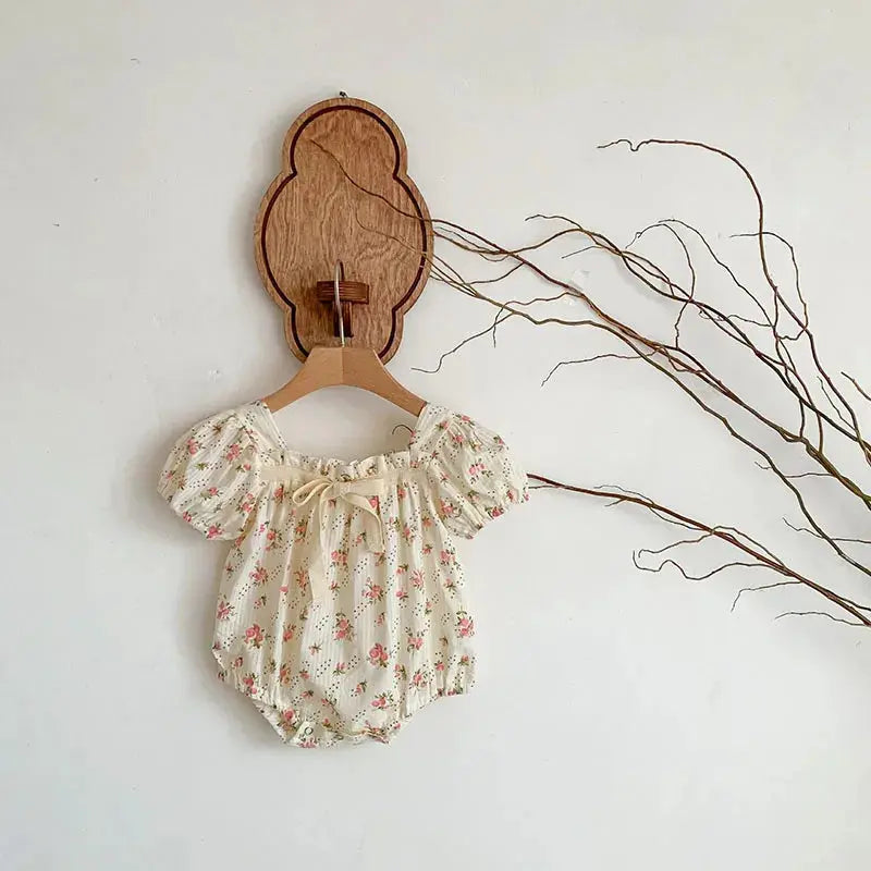 Baby Kleidung Sommer Neugeborenen Kleidung Blumen Strampler TGie Jumpsuits Kurzarm Sonnenschutzanzüge 0-2 Jahre Baby Strampler