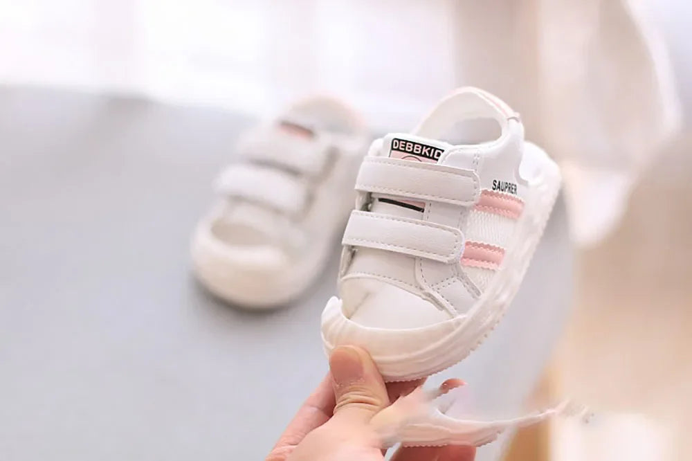 Fashion Baby Sandals Trendy Closed-Toe Sandals Children Toddler Walking Shoes Kids Outdoor Anti-Slip Soft and Comfortable Shoes