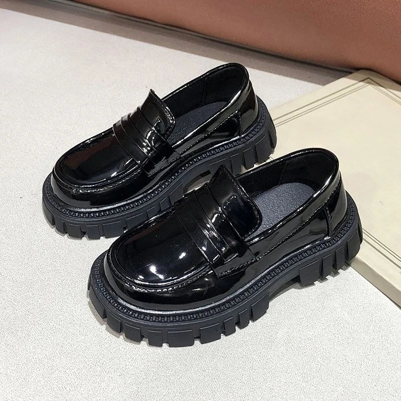 Kids Leather Loafers Lightweight Soft Sole School Shoes for Big Kids Boys Girls Solid Black Classic Casual 2026 New Arrival