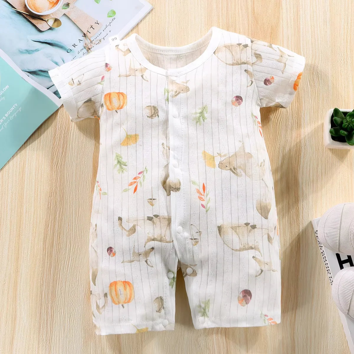Baby Bodysuit 0-1 Years Cotton Jacquard Snap Closure Crawling Outfit Simple and Trendy Lightweight Romper