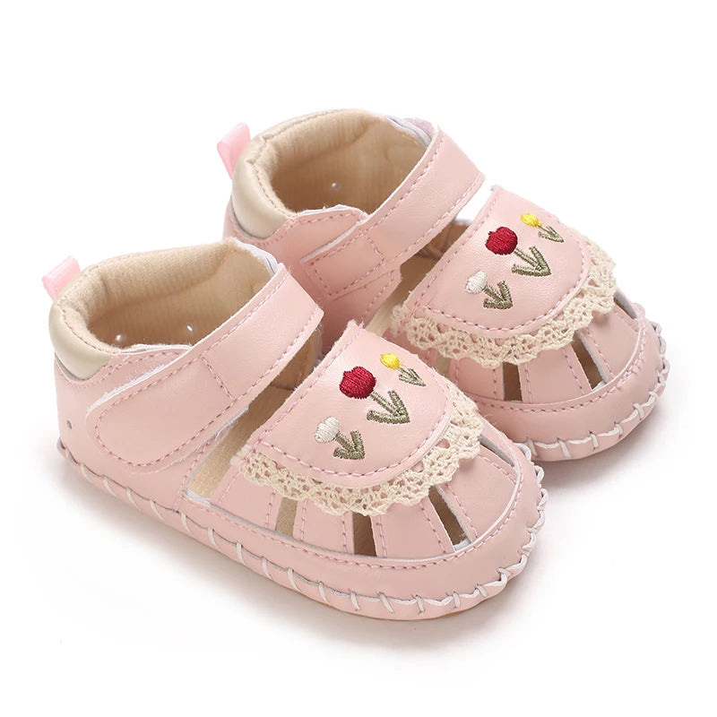 Breathable New Cute Little Bear Baby Sandals Infant Girls Shoes Princess Rubber Sole Non-slip Toddler First Walkers