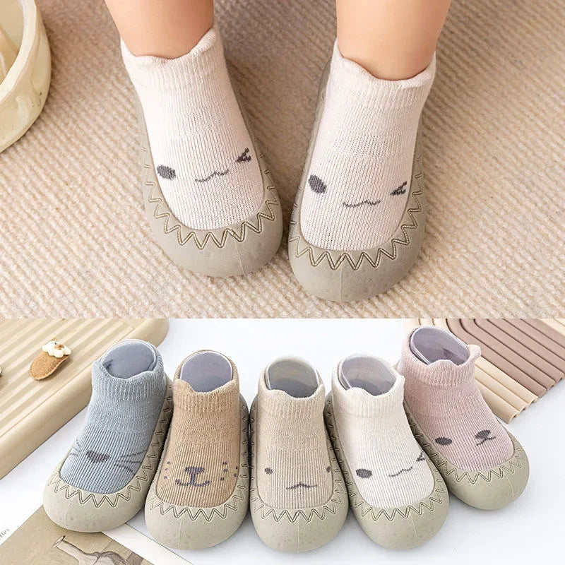 Zapatos de bebé, suela de goma suave, primeros caminantes, calcetines antideslizantes para niños, calcetines de piso, zapatos de calcetín para niños pequeños de 0 a 4 años, botines para niños y niñas