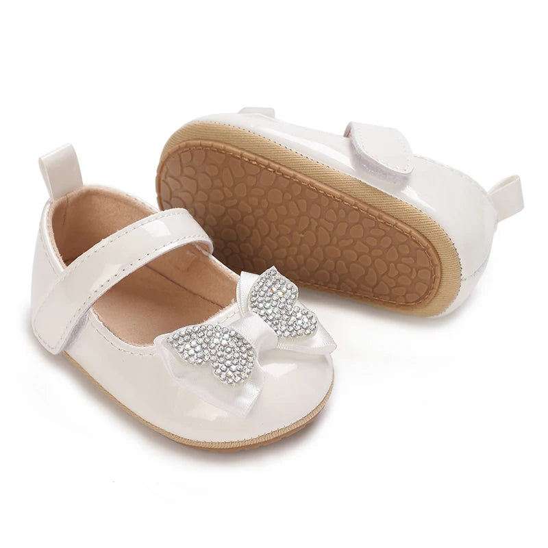 Spring and Autumn Fashion Baby Shoes 0-1 Year Old Girl Cute Bow Princess Shoes Soft Rubber Bottom Lightweight Walking Shoes