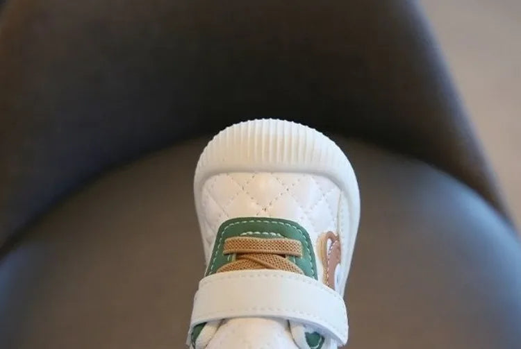 Soft Sole Toddler Shoes for Babies Anti Slip First Walkers with Secure Fit Cute Cartoon Design Sneakers for Spring Autumn