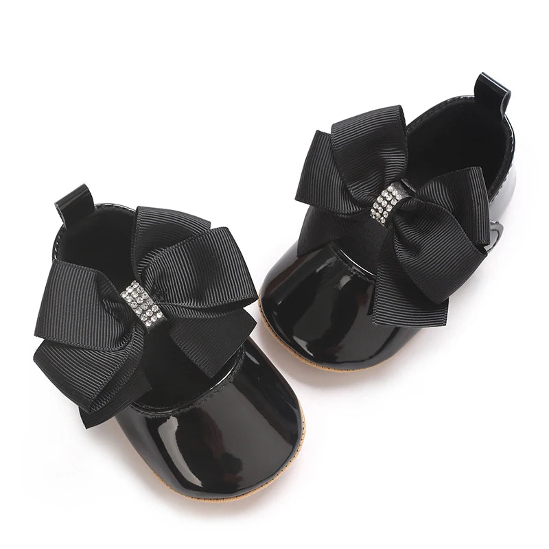 Lindos Zapatos de Princesa para Bebé Edición Primavera y Otoño Decoración de Lazo de Mariposa Suela Blanda de PU Adecuado para Bebés de 0 a 1 Año