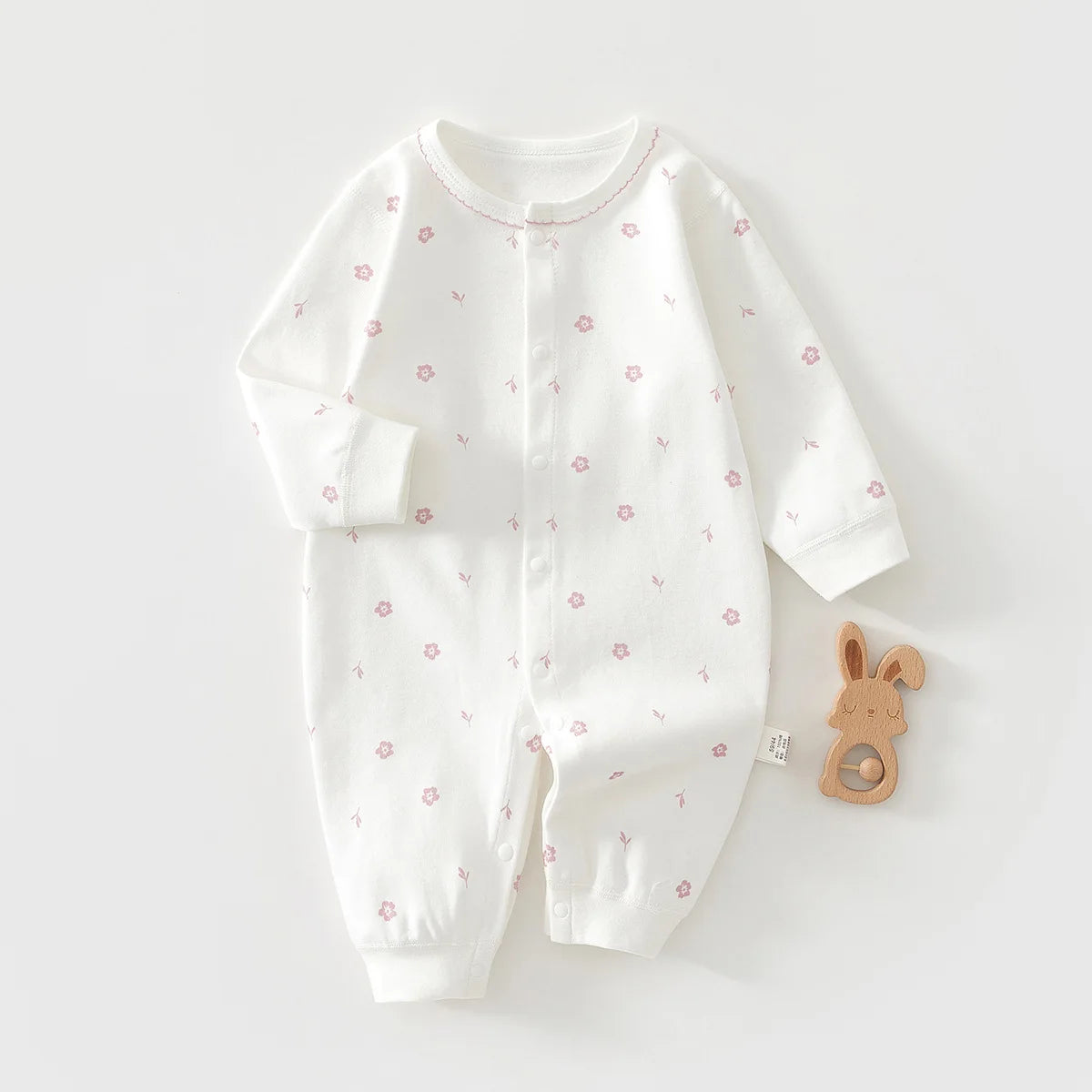 Bezaubernder Baby-Strampler für Frühling und Herbst, weicher Strampler aus reiner Baumwolle, Prinzessinnen- & Prinzen-Stil, perfekter Krabbelanzug für Babys.