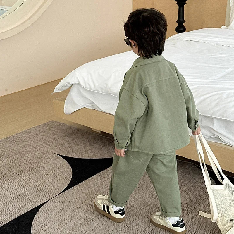 Jungenanzug 2025 Herbst neue modische Oberteil-Hose Sport Freizeit Arbeitskleidung Kinderkleidung Jacke