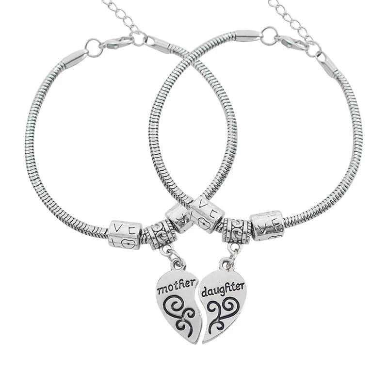 Mother and Daughter Charms Bracelet Femme Puzzle Heart Chain Bracelets for Women Girls Family Jewelry For Mother's Day Gifts