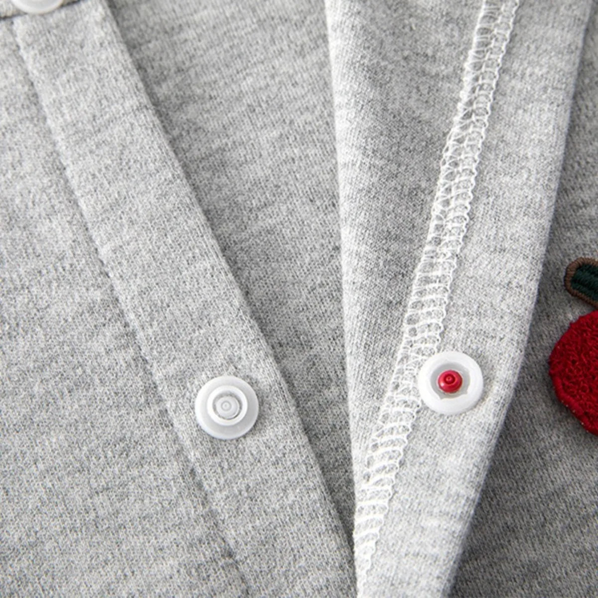 AYNIGIELL 2026 Neuer Baby-Overall einfarbig Hochwertiger Reiner Baumwolle Atmungsaktiver Strampler 0-18 Monate Jungen Mädchen Kleidung