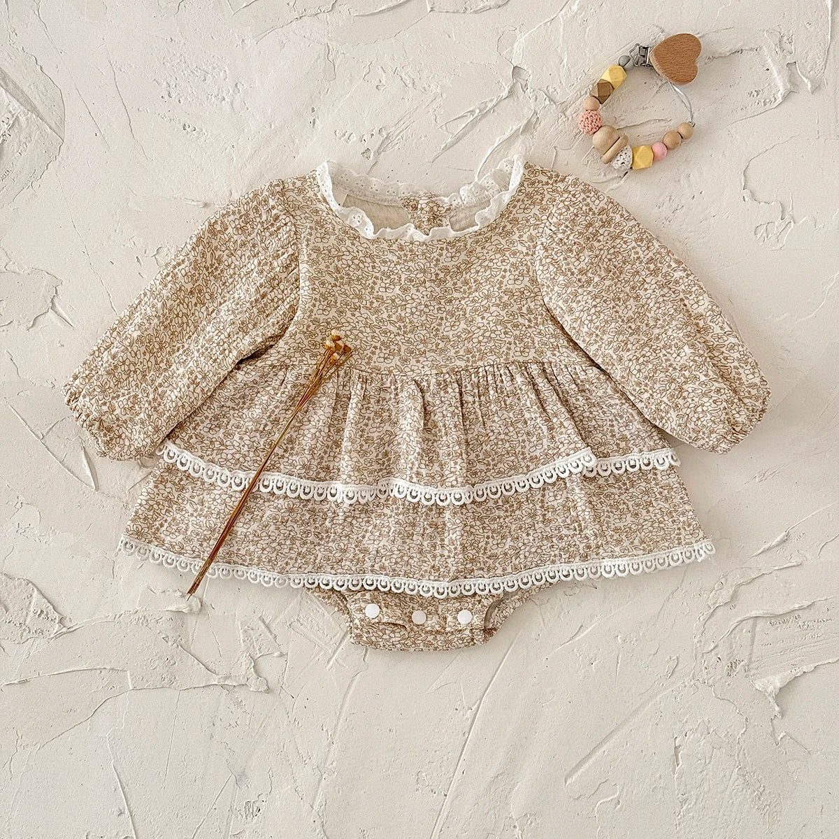 Summer Baby Girl Clothes Full Sleeve Lace Flower Girls Dress Cotton Baby Romper Princess Dress Suitable for babies aged 0-18M