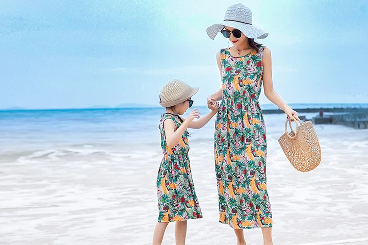 New Mother Daughter Summer Dresses Sleeveless Floral Flower Print Sundress Mom Mommy and Me Beach Dress Family Matching Outfits