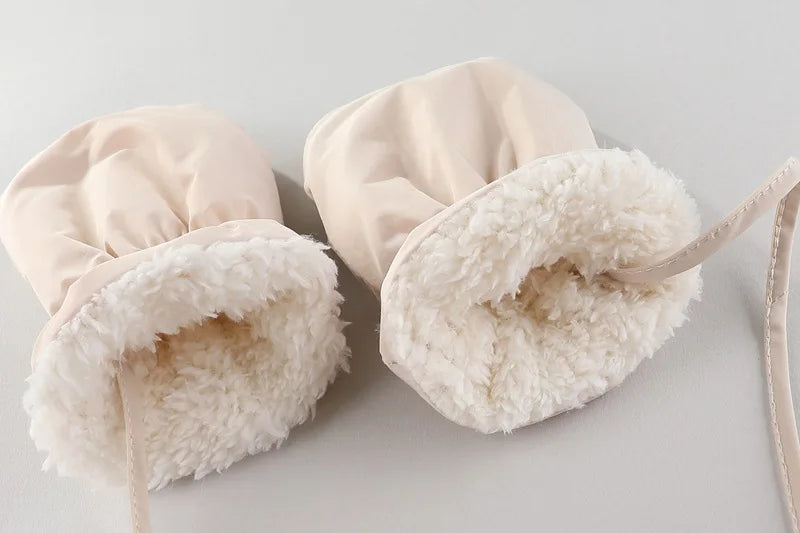 Winter Newborn Baby Girl Clothes Thicken Baby Romper With Gloves Warm Baby Jumpsuit Hooded Plus Velvet Children's Clothing 0-18M