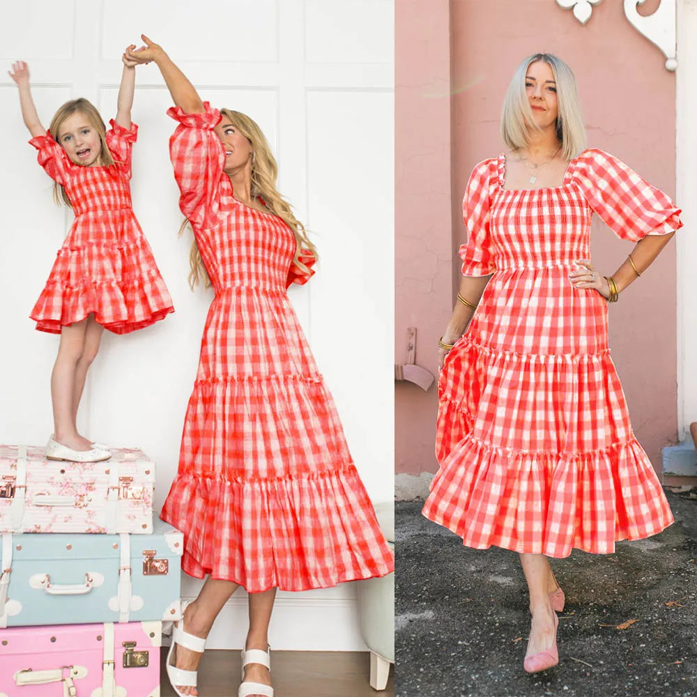 Mother and Daughter Matching Outfits Vestidos Family Matching Dresses Floral Printed Beach Family Look Dress
