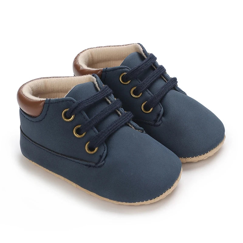 Newborn Baby Shoes Classic Leather Soft Soles Non Slip Toddler Walking Shoes for Boys and Girls 0-18M First Step Walking Shoes