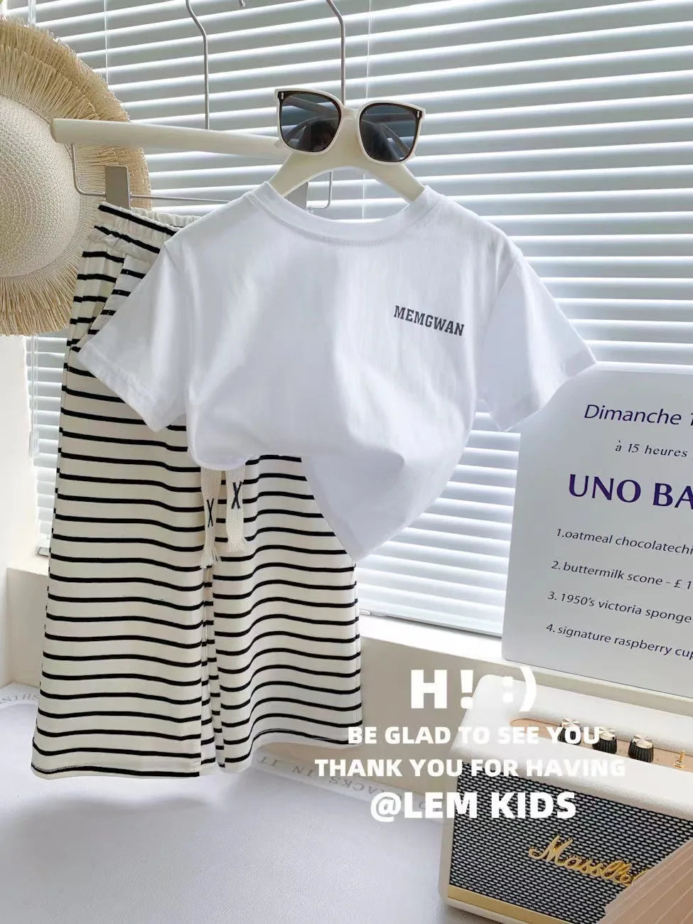 New Summer Girls Clothing Set Comfortable Style Short Sleeve T-shirt + Stripe Pants 2Pcs Suit For Girl Children Fashion Outfit