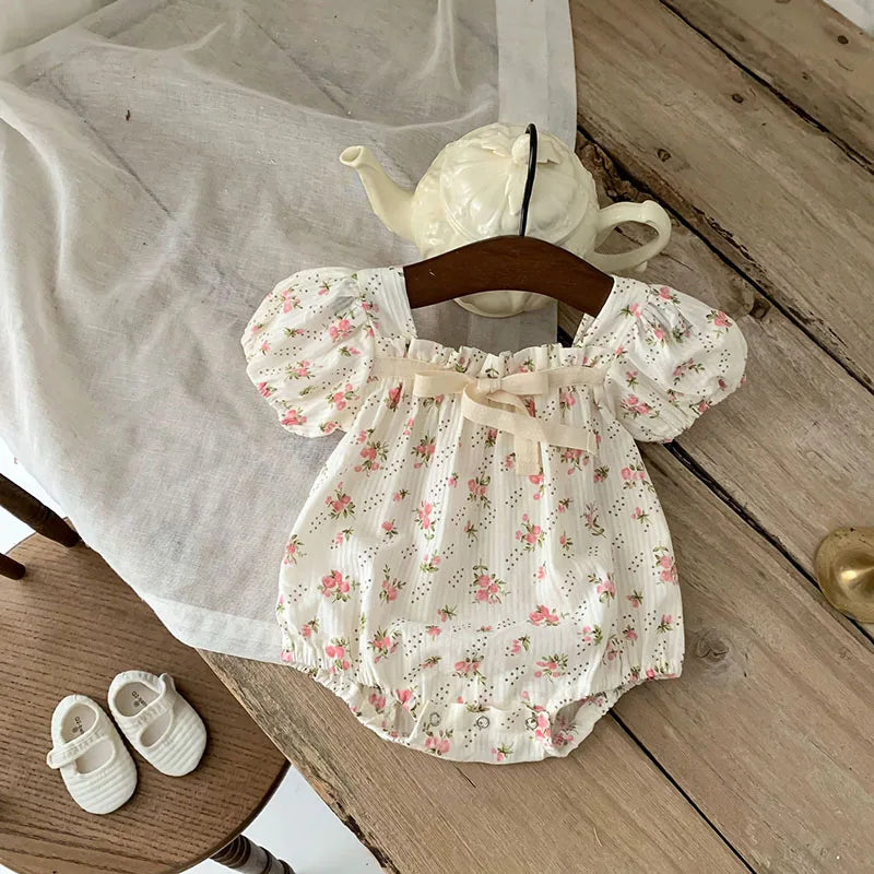 Baby Kleidung Sommer Neugeborenen Kleidung Blumen Strampler TGie Jumpsuits Kurzarm Sonnenschutzanzüge 0-2 Jahre Baby Strampler
