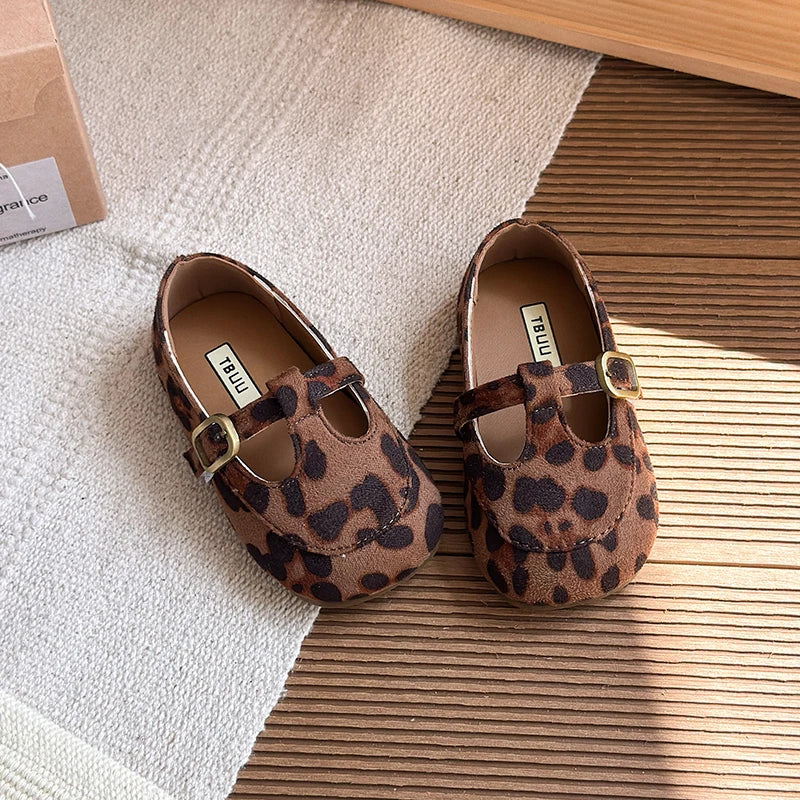 Girls Leather Shoes Toddlers Flats Princess Sweet Little Kids Soft Shoes T-strap Retro Classic Children's Dress Shoes for Party