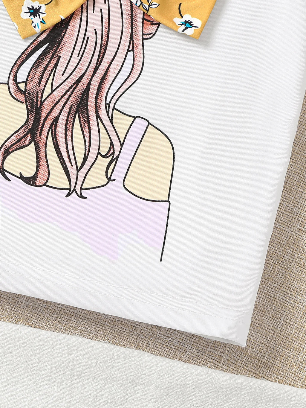 Conjunto de 2 piezas de verano para niña: camiseta con estampado de dibujos animados y pantalones rectos florales, ropa infantil transpirable, atuendo informal de moda.