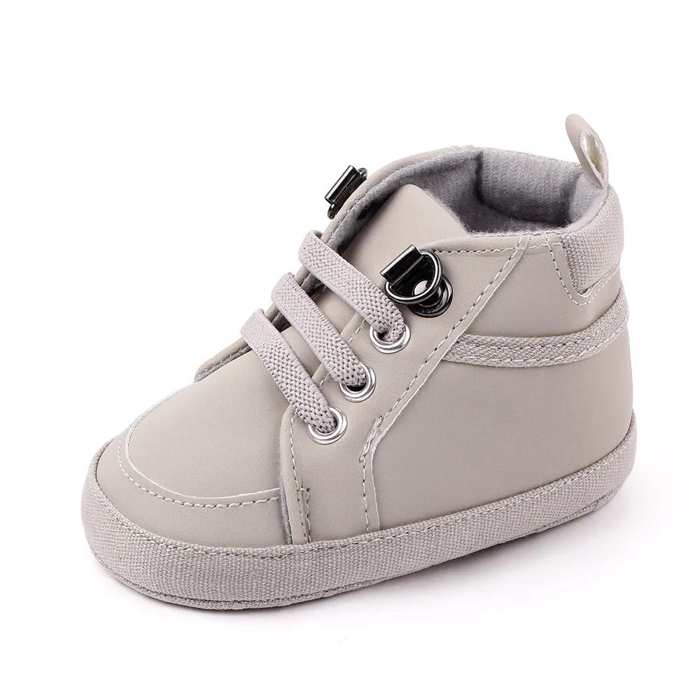Brand Neugeborenes Baby Junge Schuhe Weiche Sohle Krabbelschuhe Warme Stiefel Anti-Rutsch Sneaker Einfarbig PU Lauflernschuhe für 1 Jahr alt 0-18 Monate