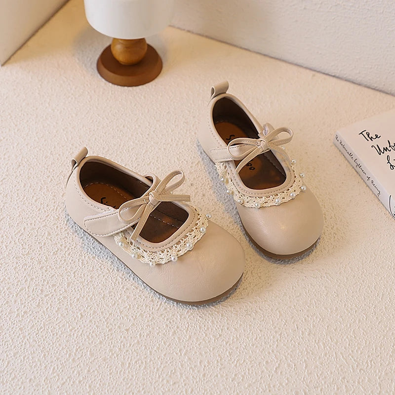 Little Girl'S Leather Shoes Ruffles Retro Style Adorable Kids Flat Shoe Spring Versatile Three Colors Fashion Children Mary Jane