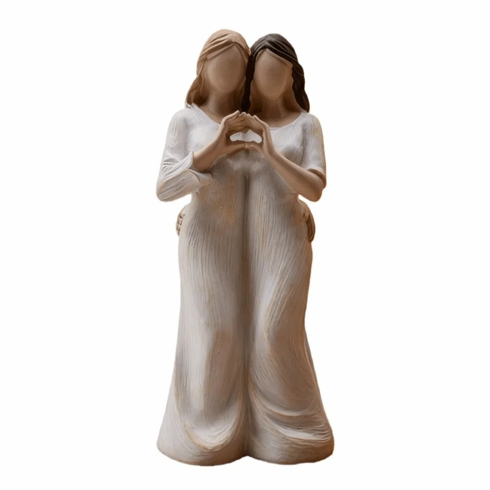 Sister Mother and Daughter Statue Resin Craft Hand-Painte Mom Daughter Finger Heart Sculptures Modern Elegant Family Sculpture