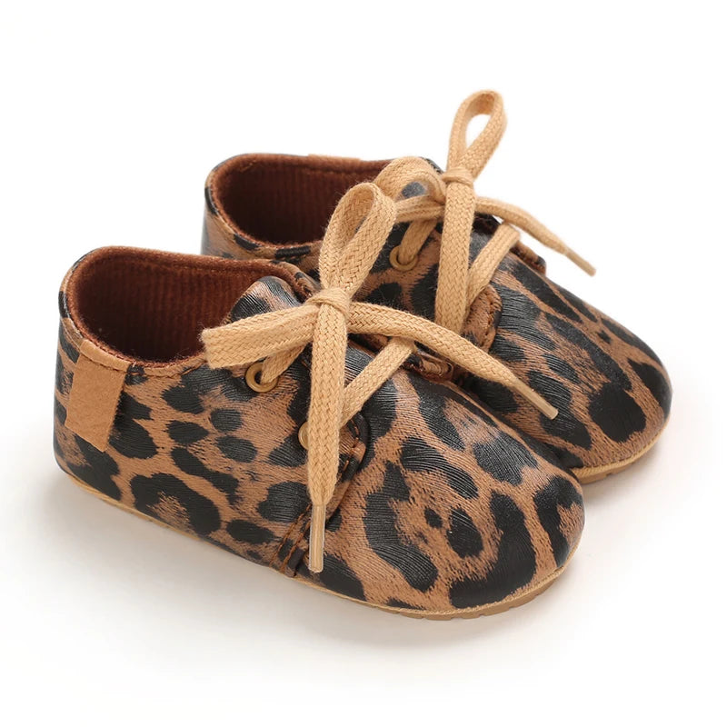 New Baby Shoes Retro Leather Boy Girl Shoes Multicolor Toddler Rubber Sole Anti-slip First Walkers Infant Newborn Moccasins