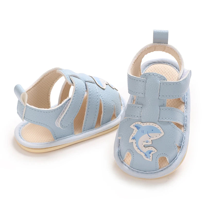 Summer sandals for baby boys and girls, breathable baby summer sandals, first walking shoes for newborns at 18 months old